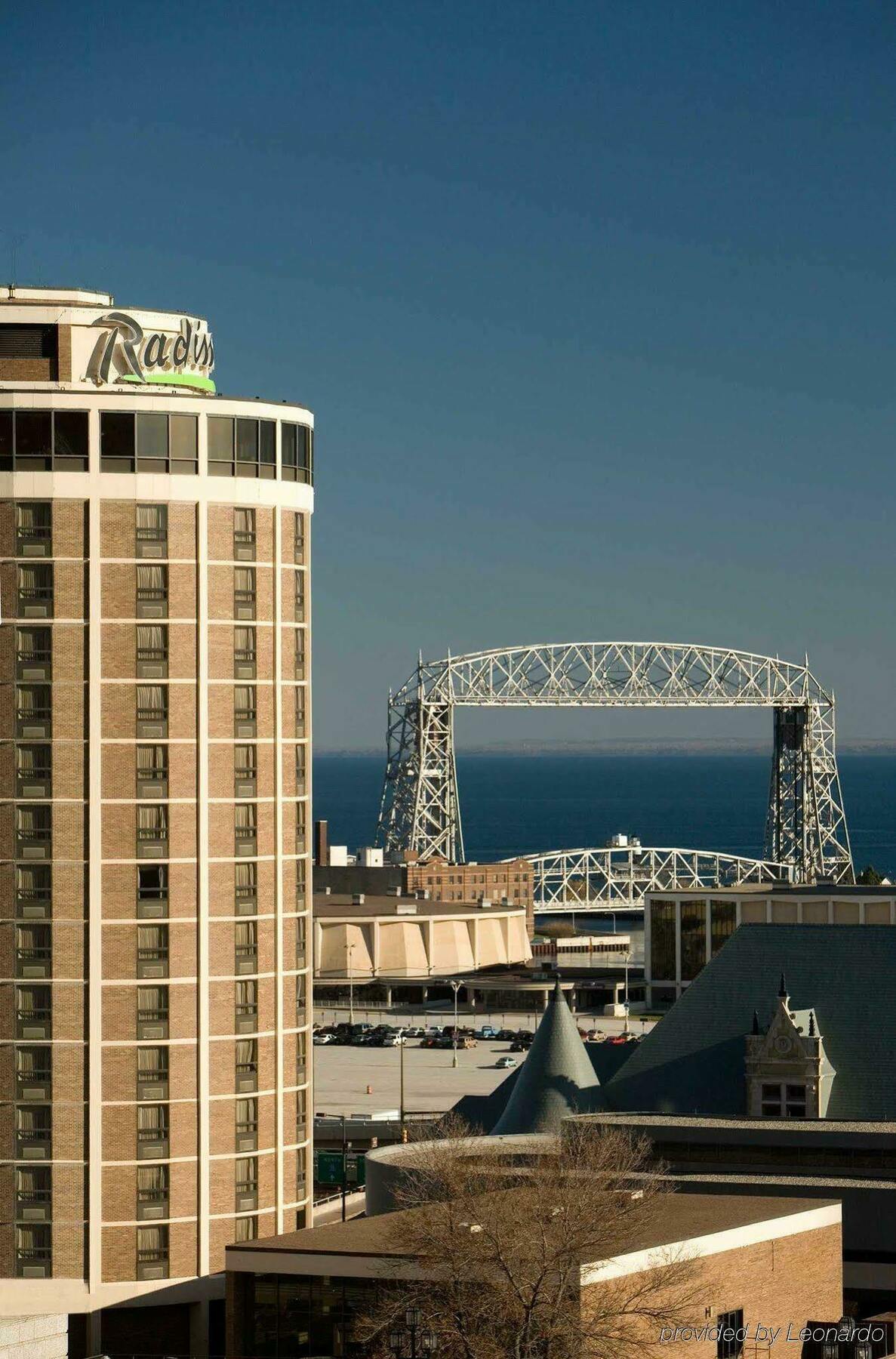 Radisson Hotel Duluth-Harborview Bagian luar foto